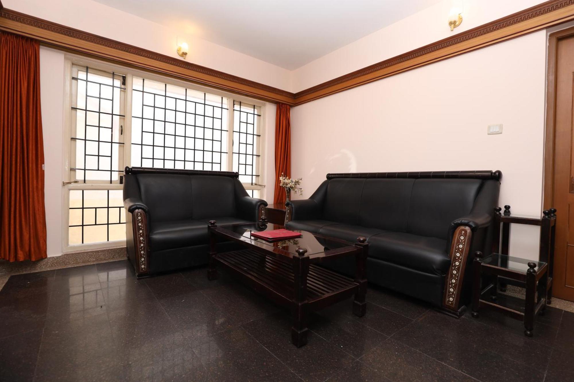 Hotel Silver Oak Ooty Luaran gambar