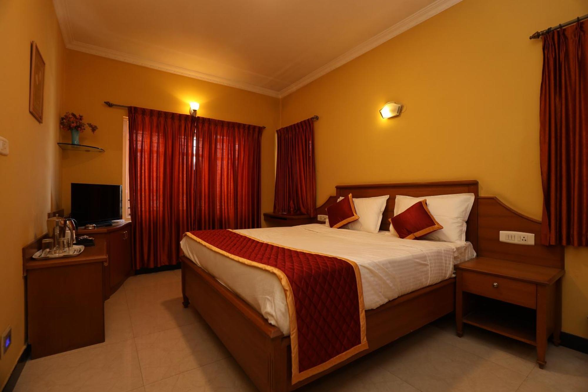 Hotel Silver Oak Ooty Luaran gambar