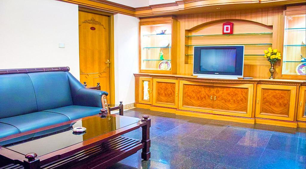 Hotel Silver Oak Ooty Luaran gambar